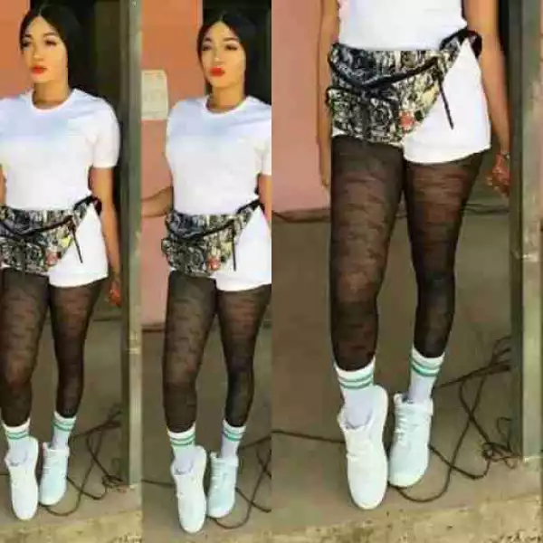 Na Wa Ooo!! Slaying In Camp – This Female Corper’s Outfit Got People Talking